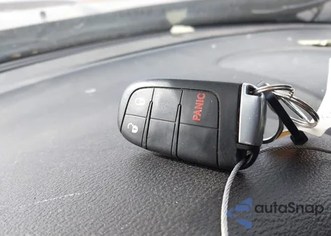 2019 Dodge Journey Se Value Package z USA, uszkodzony, nr VIN 3C4PDCAB0KT758611